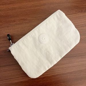 Kipling Creativity Large Cosmetic Pouch 7.25 x 4.25 x 0.5 in Off White